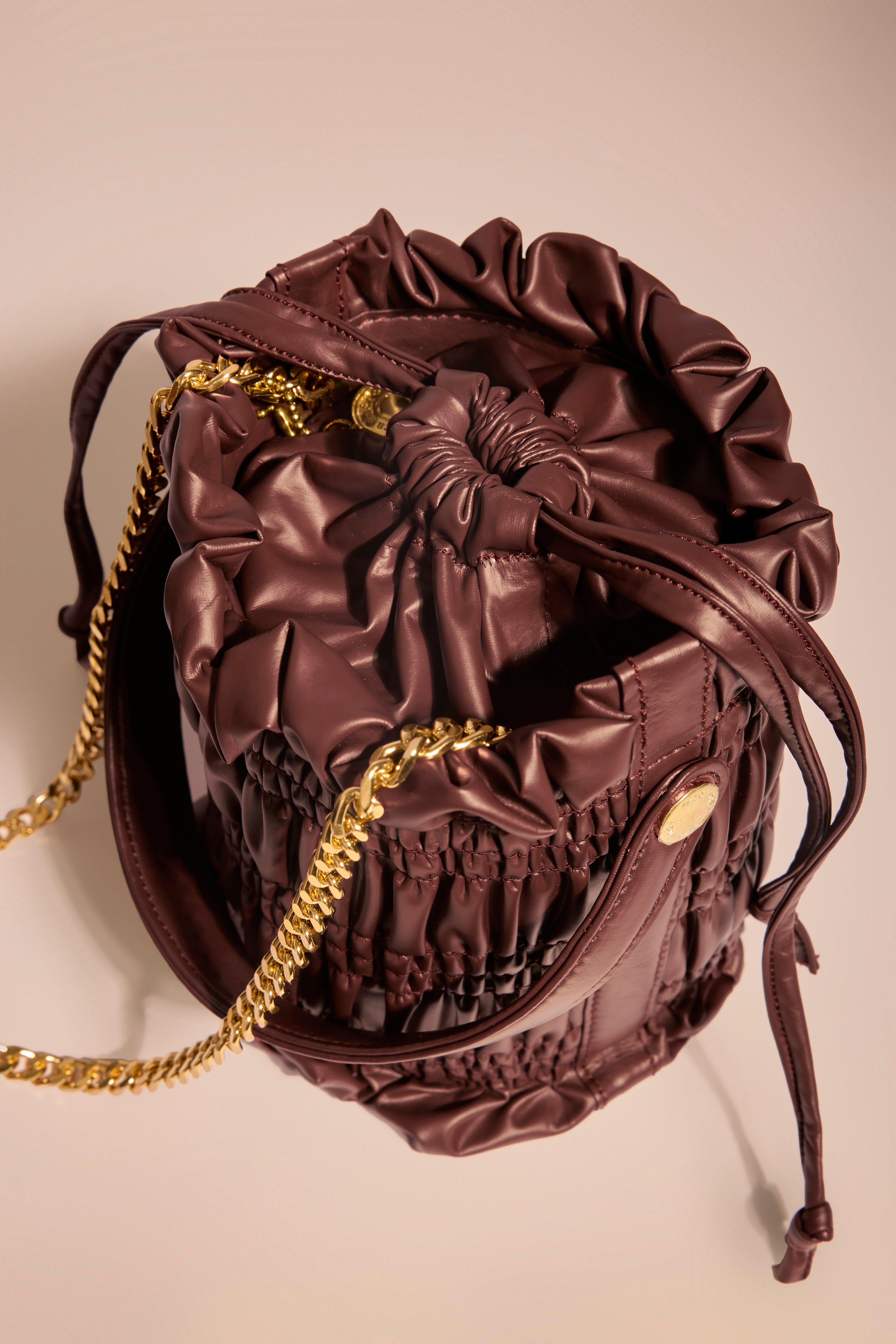 Mocha Drift Bucket Bag