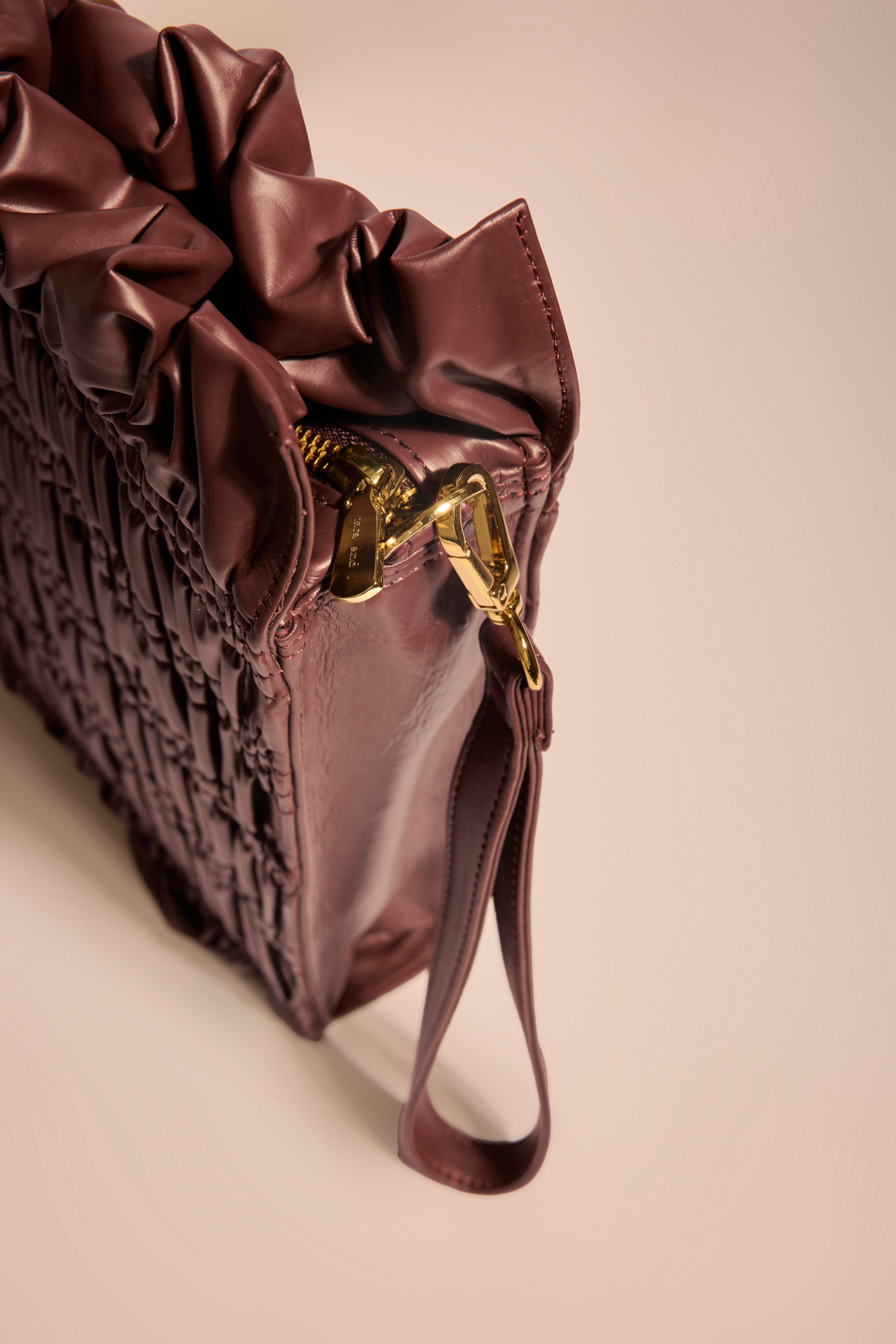 Mocha Drift Oversized Wristlet