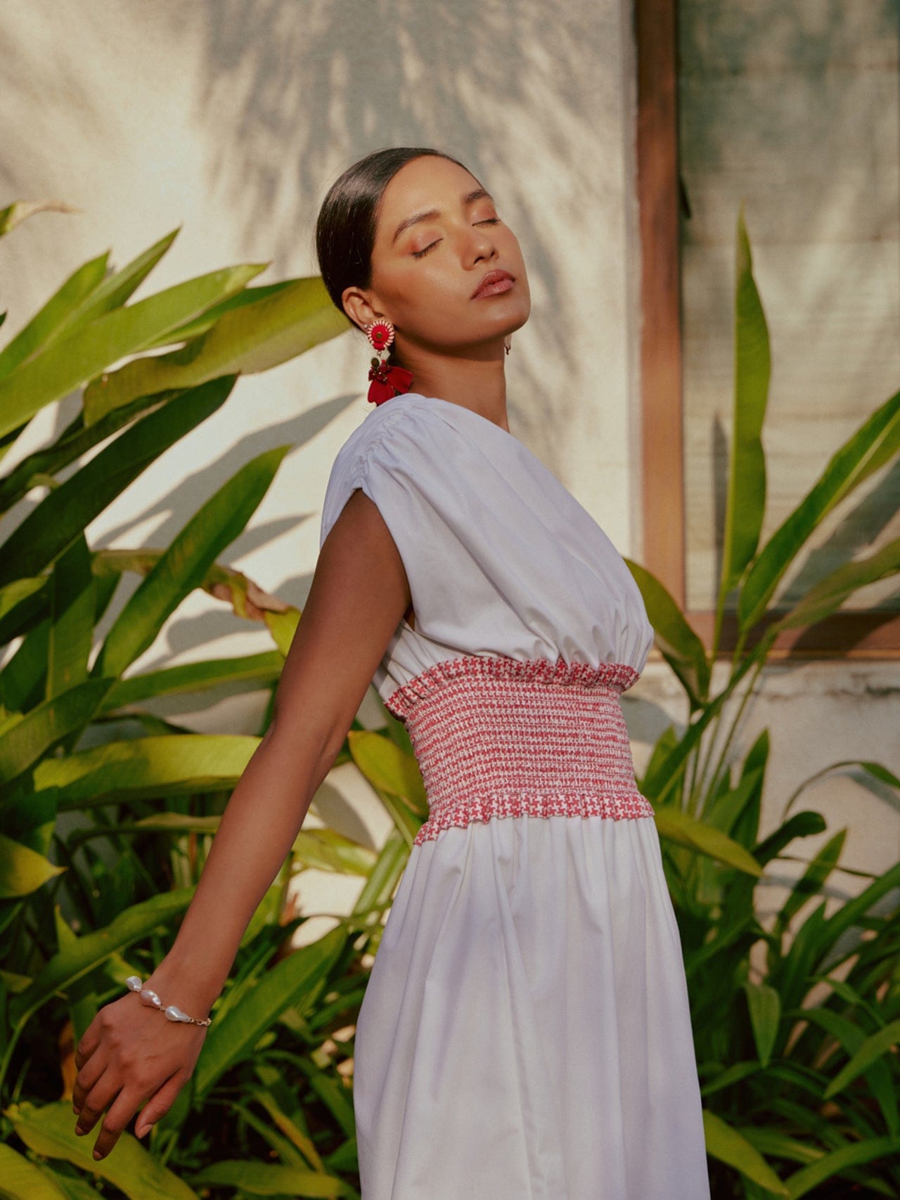 colour block one shoulder smocked dress