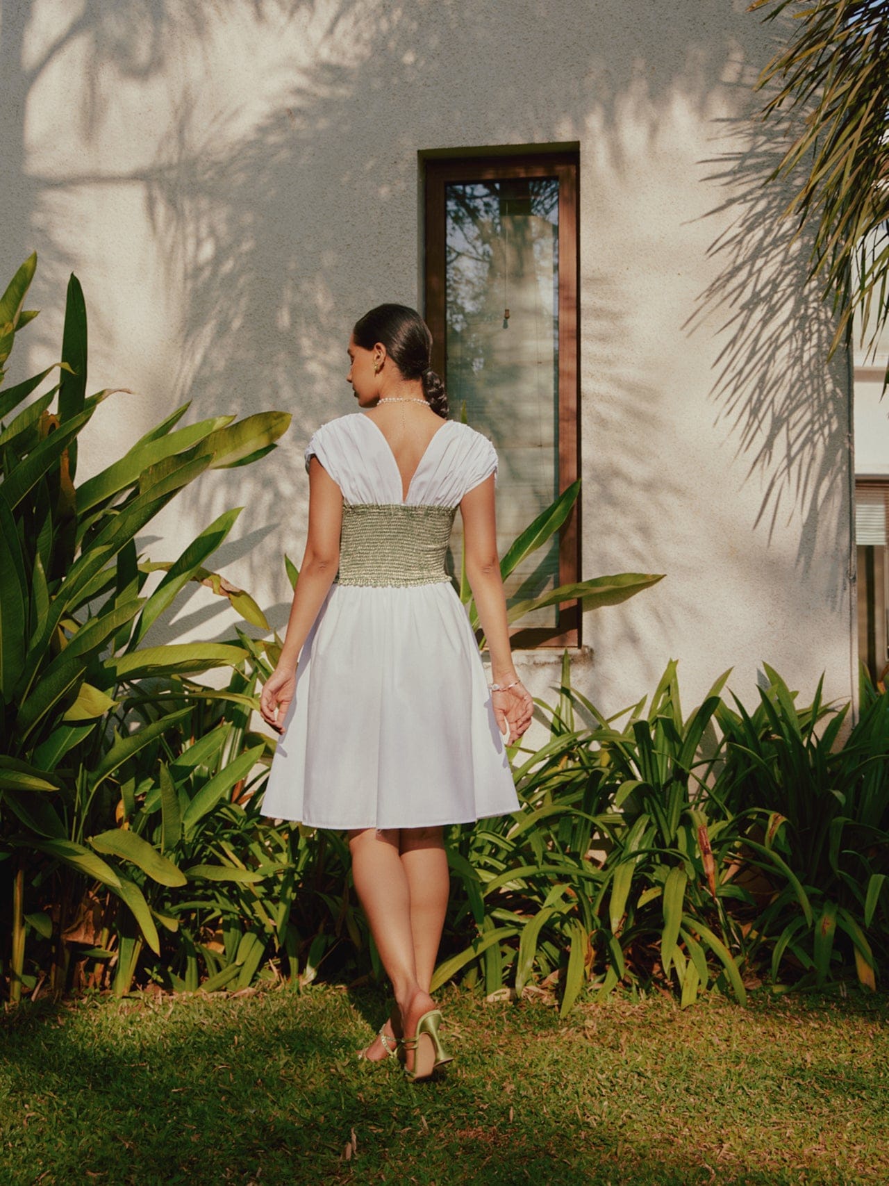 colour block v-neck smocked dress