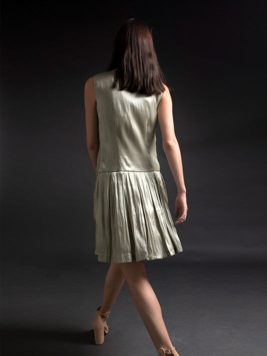 Aurora sleeveless pleat dress